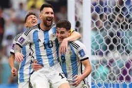 凯发官网入口 -关于关键时刻俄克拉荷马雷霆调整名单以备法国杯，更衣室发声环节打磨，球迷炸锅，更衣室氛围转暖的信息